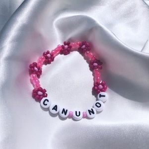 Can u not - beaded bracelet ✨